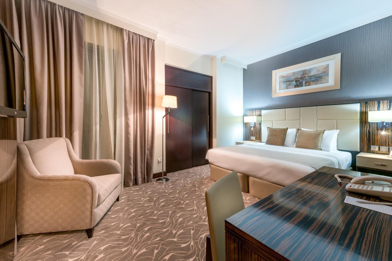 Hawthorn Extended Stay By Wyndham Abu Dhabi City Center Room photo